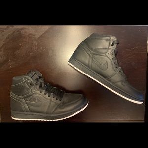 Black Nike Jordan 1 - Size 9 - New With Box